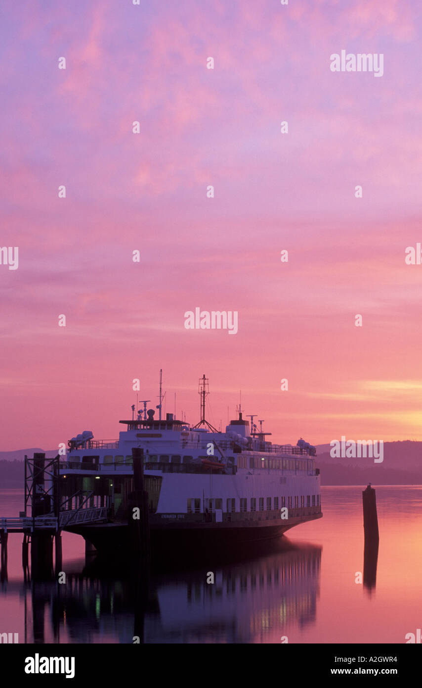 Anacortes washington dock hi-res stock photography and images - Alamy
