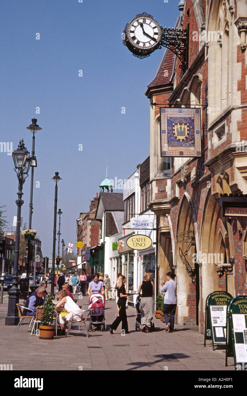 Berkhamsted High Street Hertfordshire Stock Photo Alamy