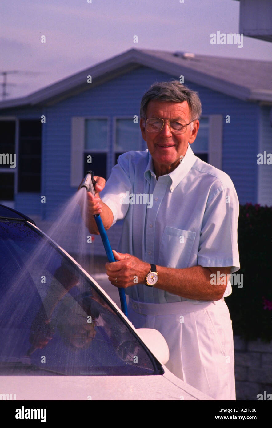 Mr clean car wash hires stock photography and images Alamy