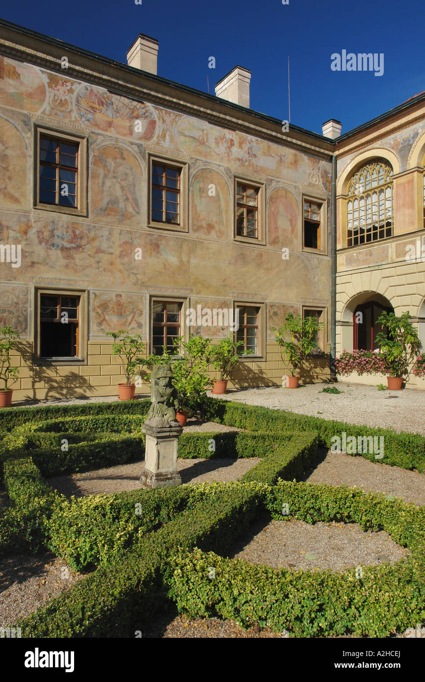 Court of Manor House Častolovice Czech Republic Stock Photo Alamy