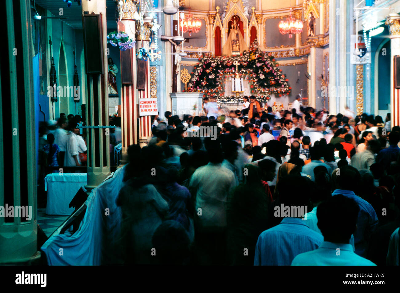 Catholic Church service in the church of Our Lady of the Mount Merry in Bandra, Bombay Stock Photo