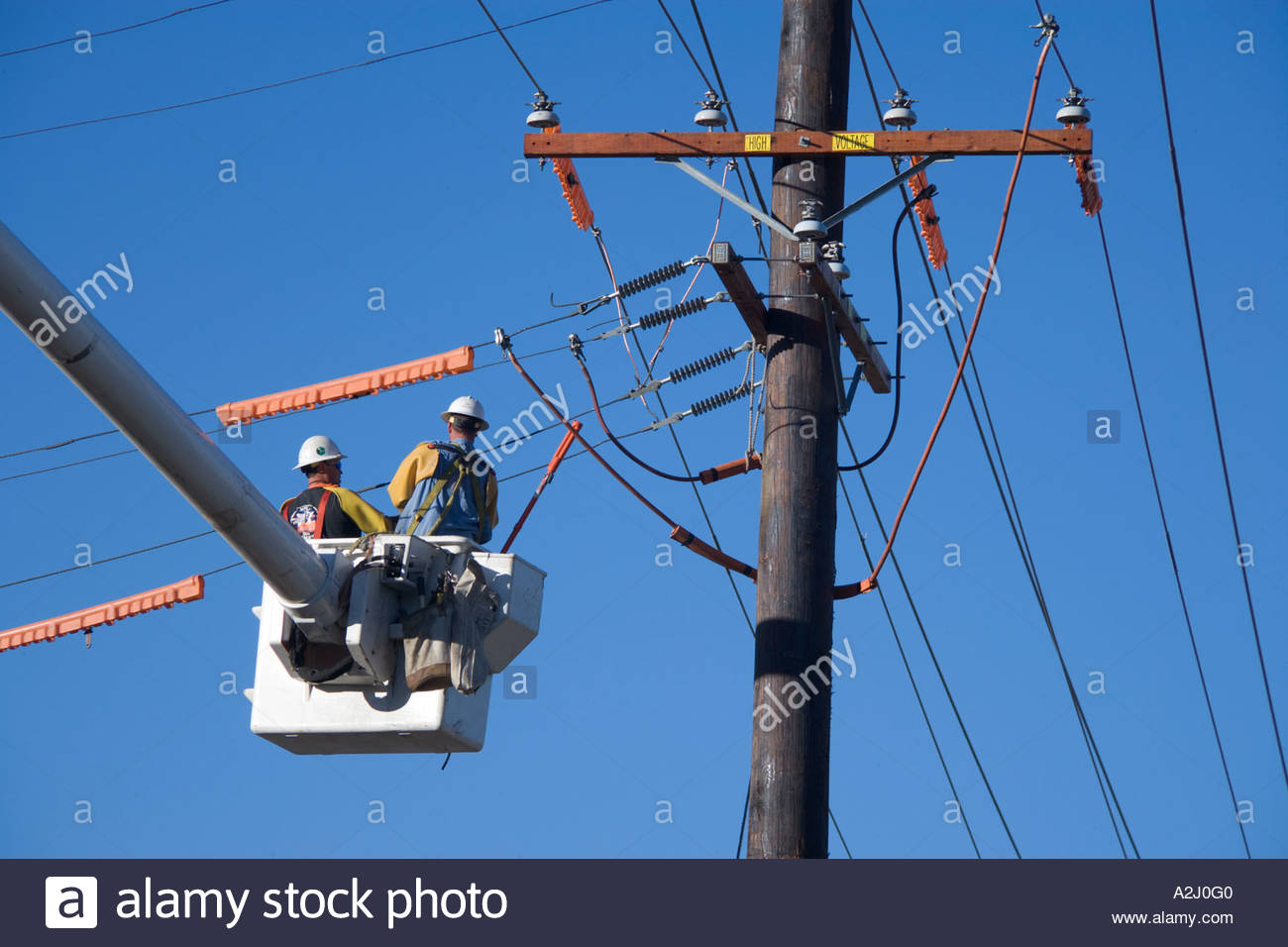 Powerline Repair Stock Photos & Powerline Repair Stock Images Alamy