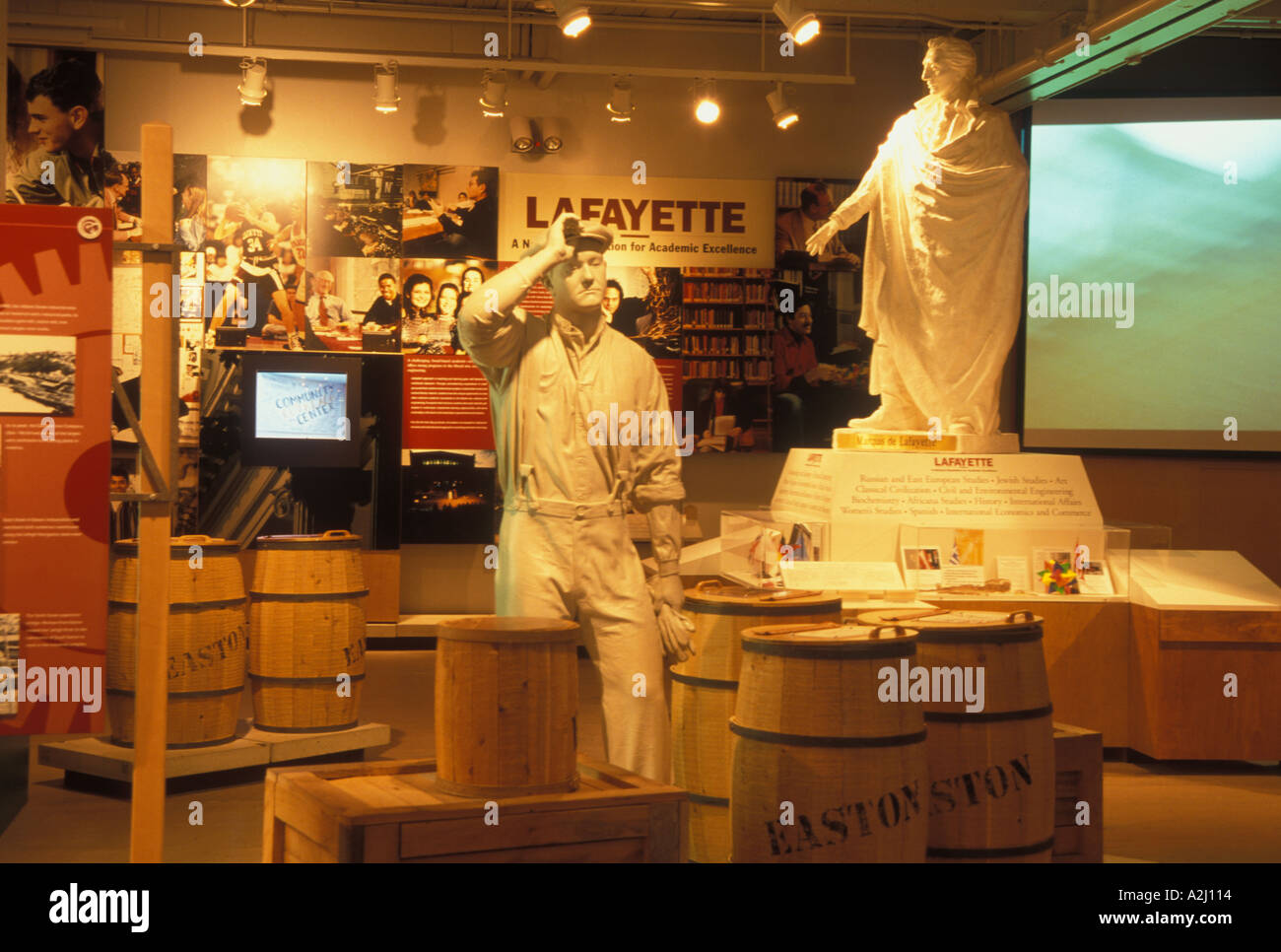 Crayola crayons pennsylvania hires stock photography and images Alamy