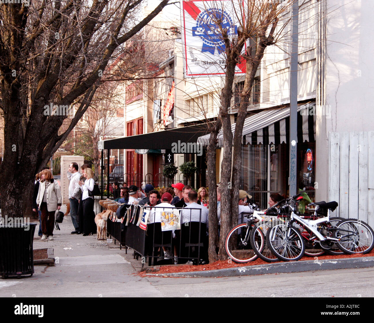 Moe Joes Bar Atlanta USA, dining, meal, restaurant, friends