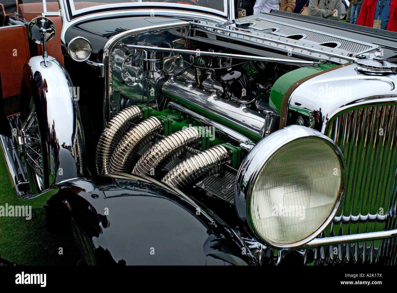 "Duesenberg ^1930s, "exhaust pipes", "Pebble Beach Concourse d'Elegance