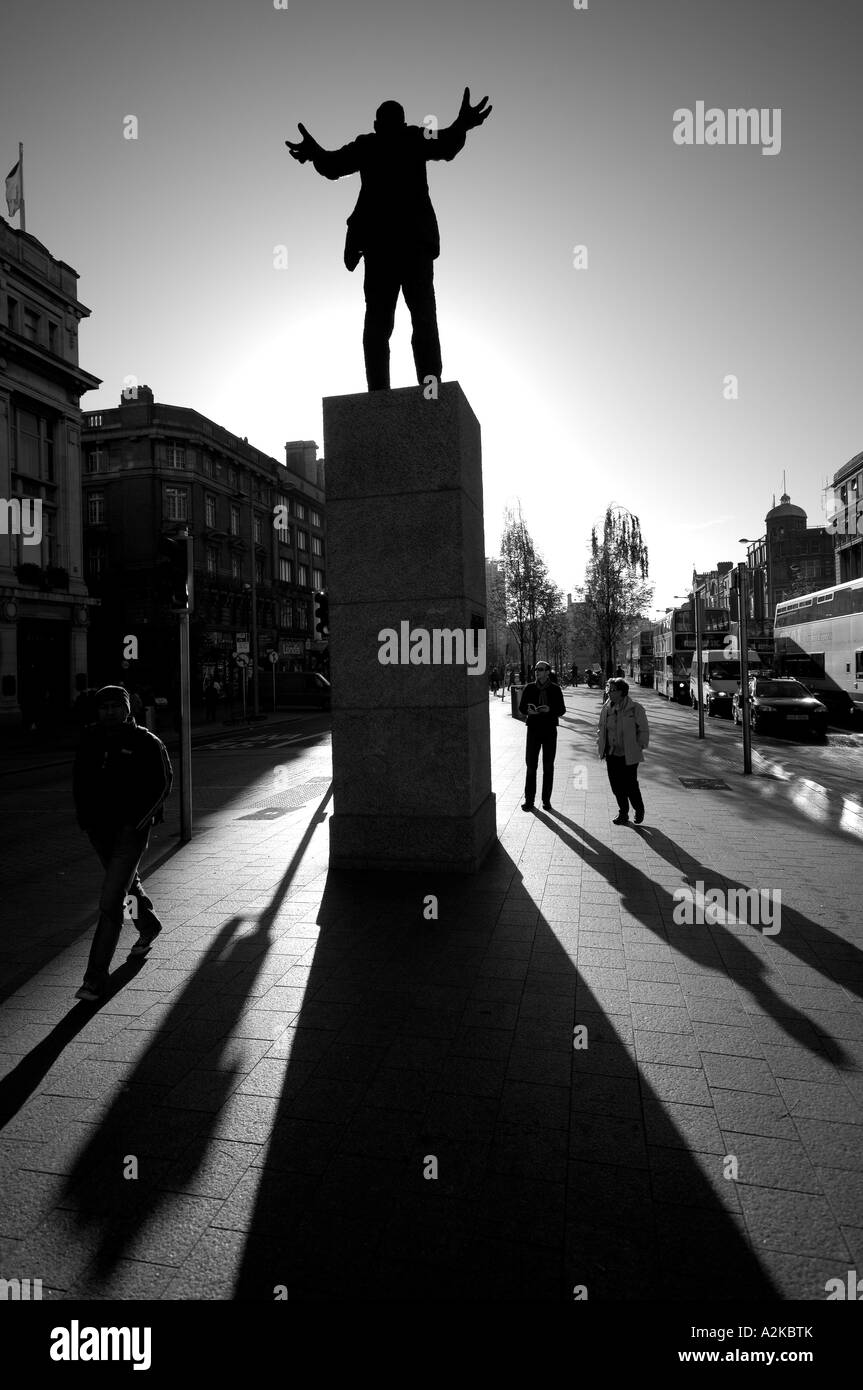 Statue of James Larkin Dublin Stock Photo Alamy Statue of James Larkin Dublin Stock Photo Alamy