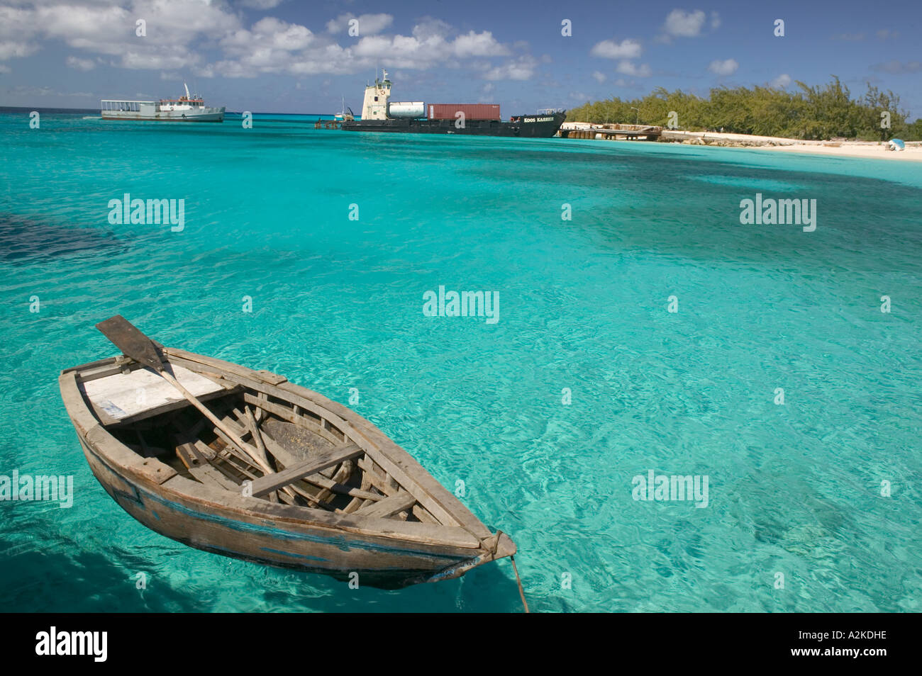 Caribbean, TURKS & CAICOS, Grand Turk Island, Waterloo Town Commercial