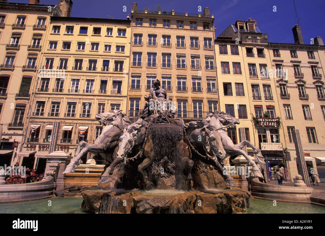 EU, France, Rhone Valley, Vallee du Rhone, Lyon. Fountain in Place des Terreaux Stock Photo