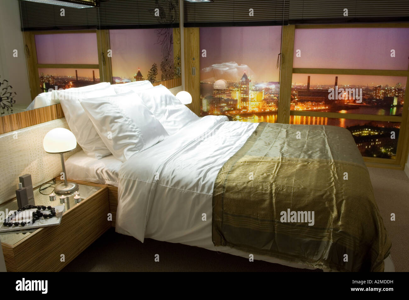 Bedroom with view in London penthouse apartment Stock Photo - Alamy - Studio Apartment With Penthouse View Features
