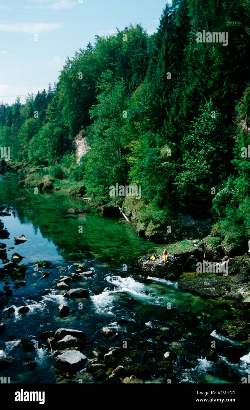 Riverside river hi-res stock photography and images - Alamy