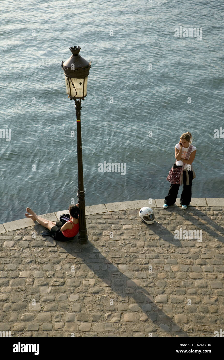 Quai de Bourbon Ile Saint Louis Seine Paris France Stock Photo Alamy