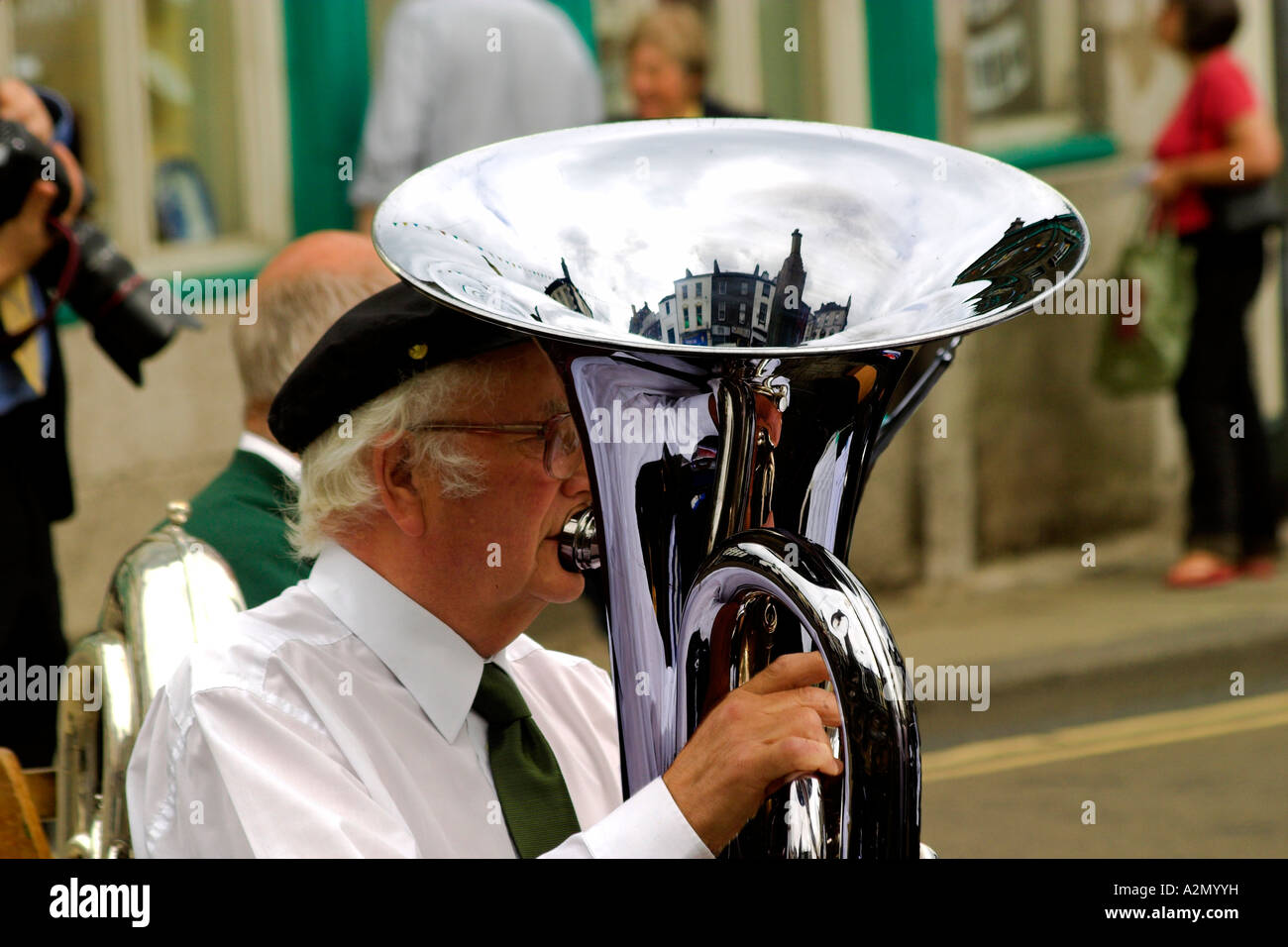 Silver brass band hires stock photography and images Alamy