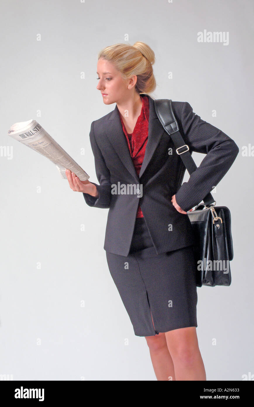 Business woman suit hi-res stock photography and images - Alamy