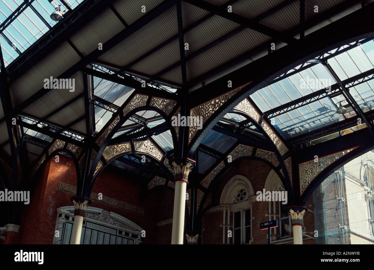 Liverpool Street Railway Station, London Stock Photo - Alamy