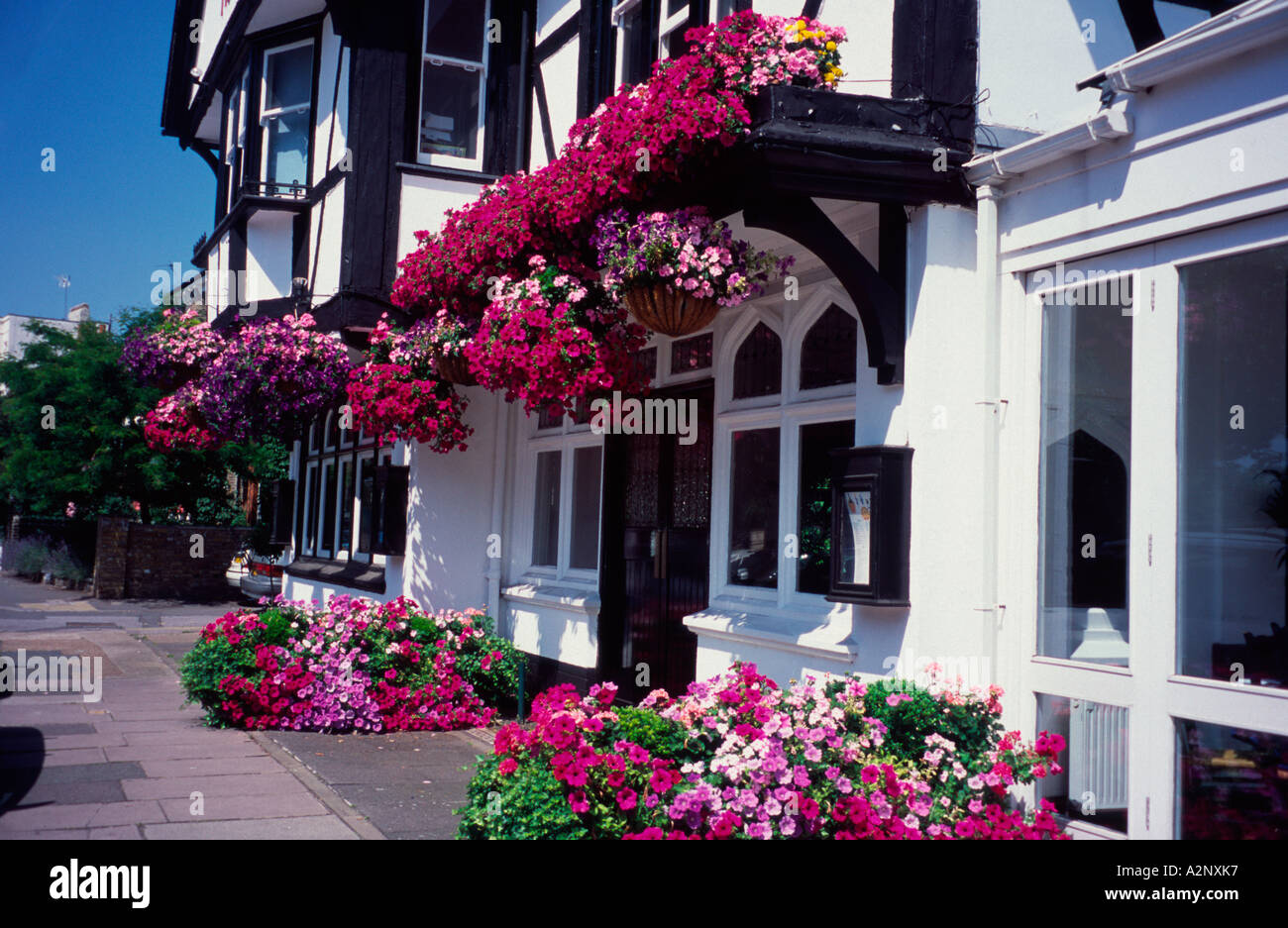 ASK Pizza Pasta restaurant, Kew Bridge, Surrey, England UK Stock Photo