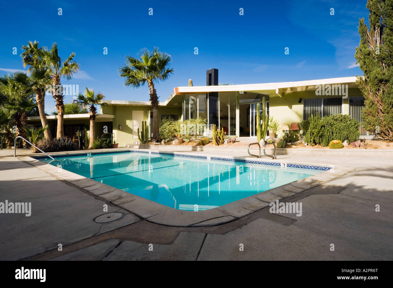 1950s california pool hi-res stock photography and images - Alamy