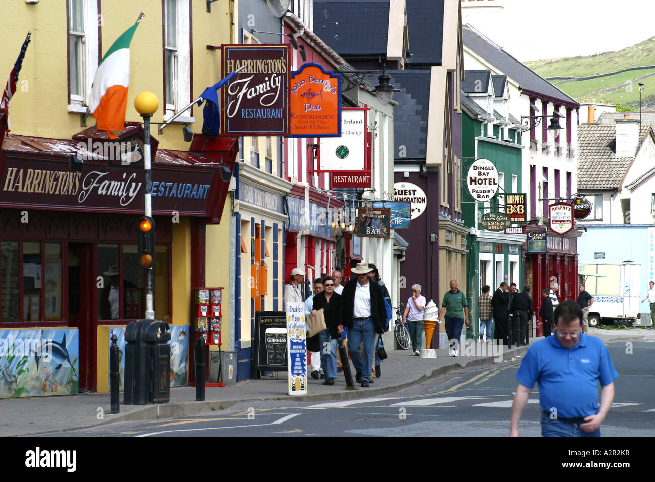 Dingle pub main street dingle hires stock photography and images Alamy