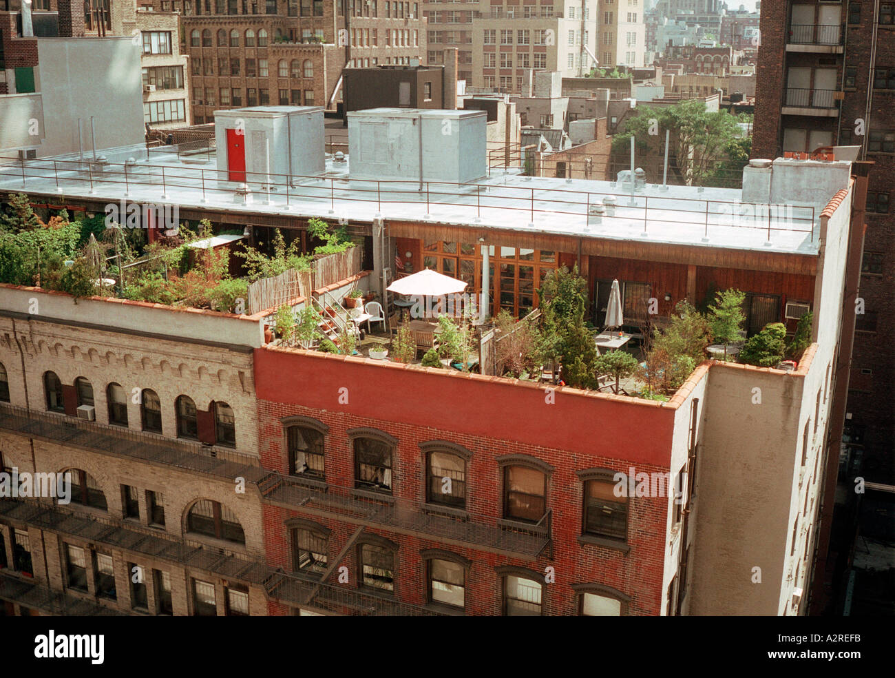 Garden terraces in an urban environment in Chelsea Stock Photo