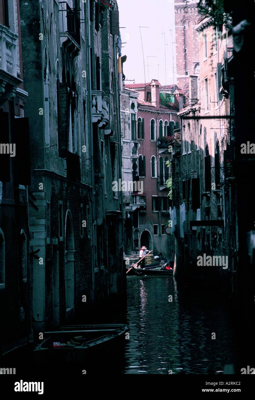 Gondola canals italy hi-res stock photography and images - Alamy