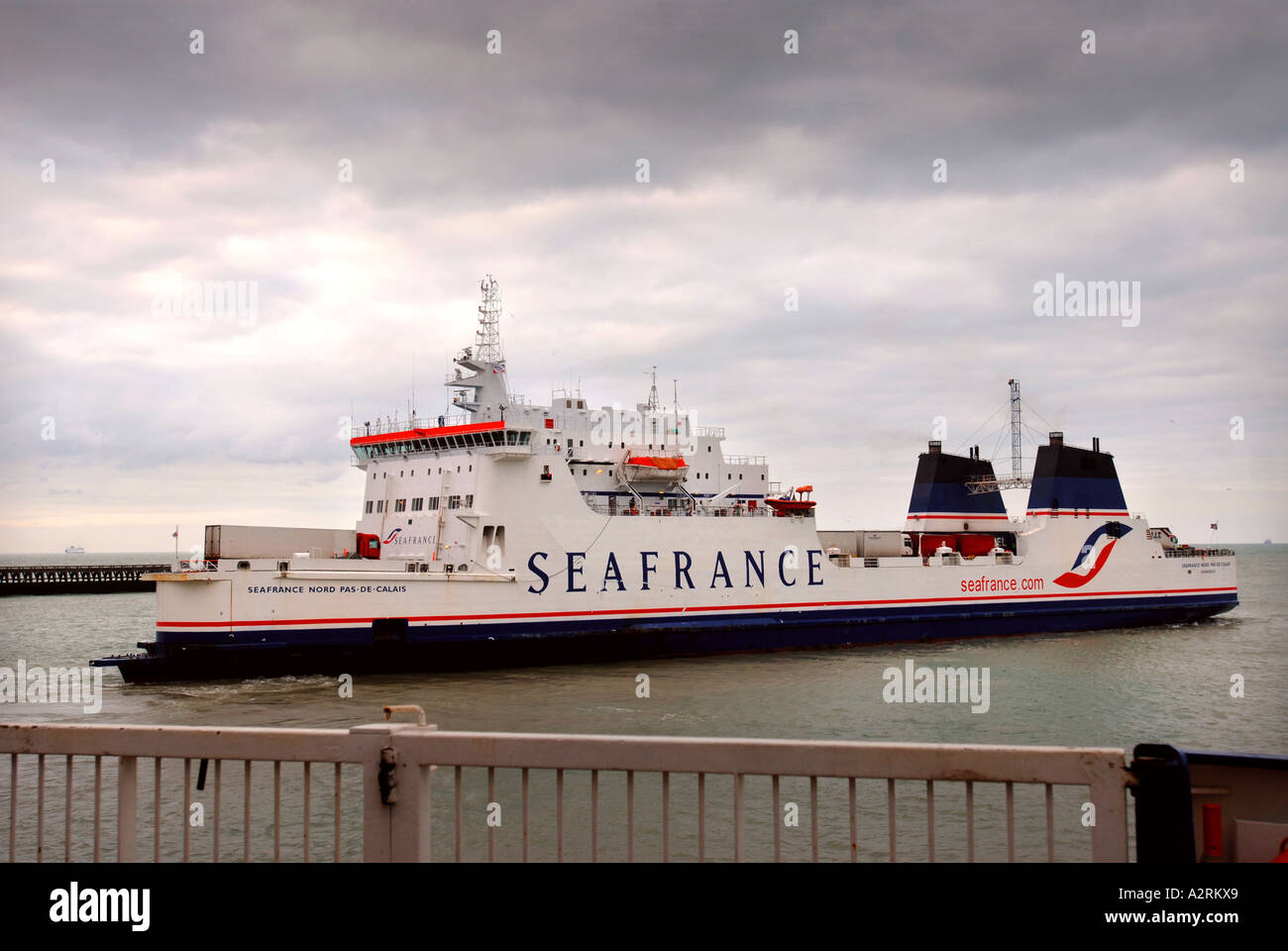 A SEA FRANCE FERRY AT CALAIS DOCKS FRANCE Stock Photo - Alamy