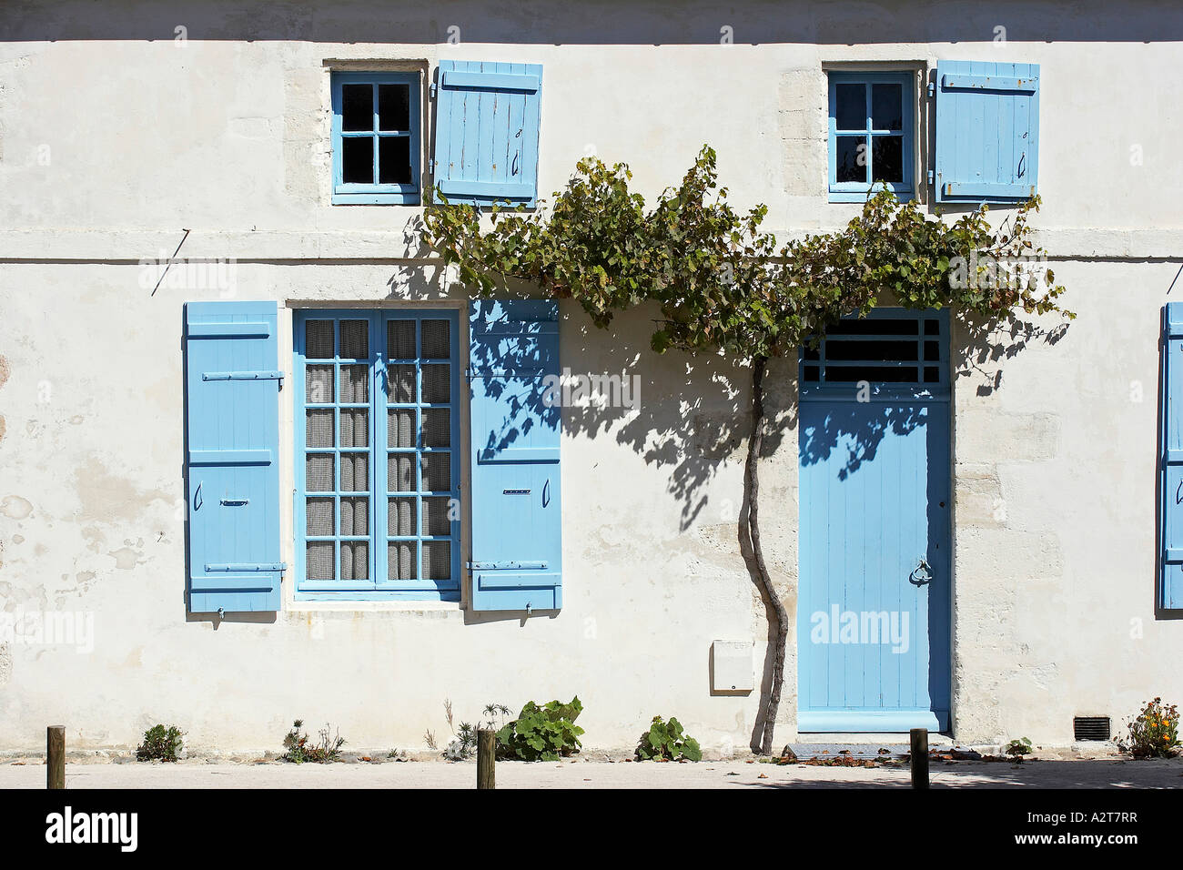 France, Charente Maritime, Talmont sur Gironde village Stock Photo Alamy