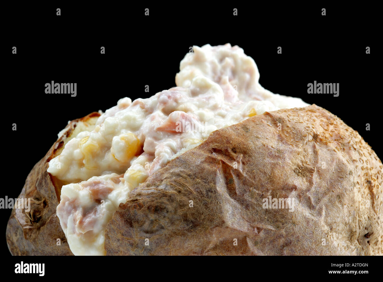 Jacket Potato with Tuna Mayonnaise and Sweetcorn Stock Photo Alamy