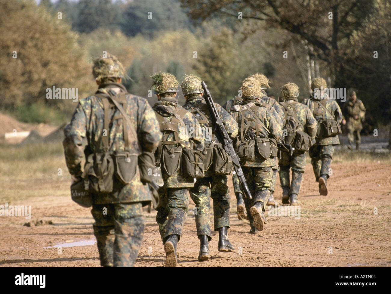 French soldiers training hi-res stock photography and images - Alamy