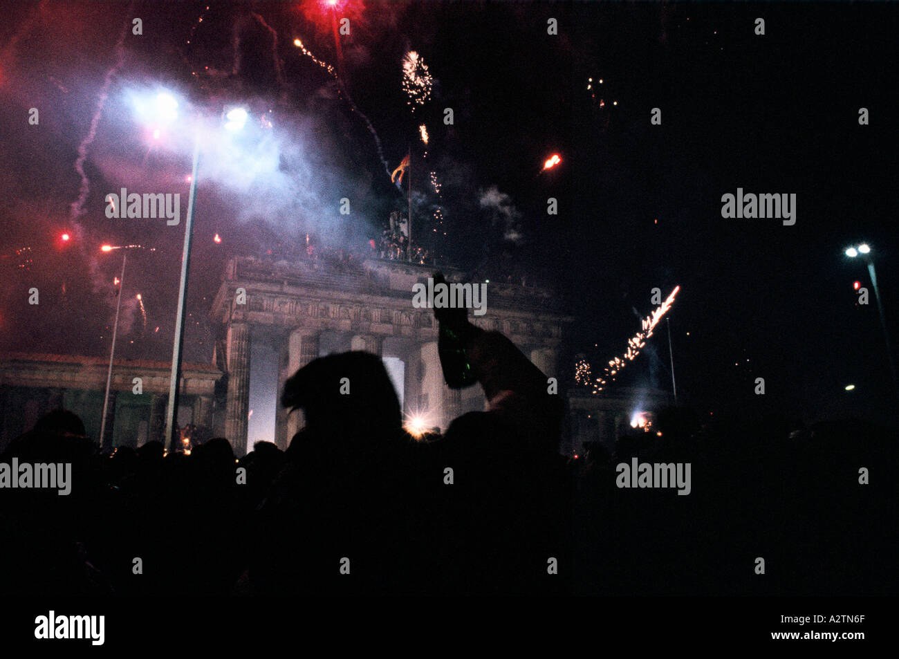 fireworks and celebrations as the berlin wall comes down november 1989 Stock Photo
