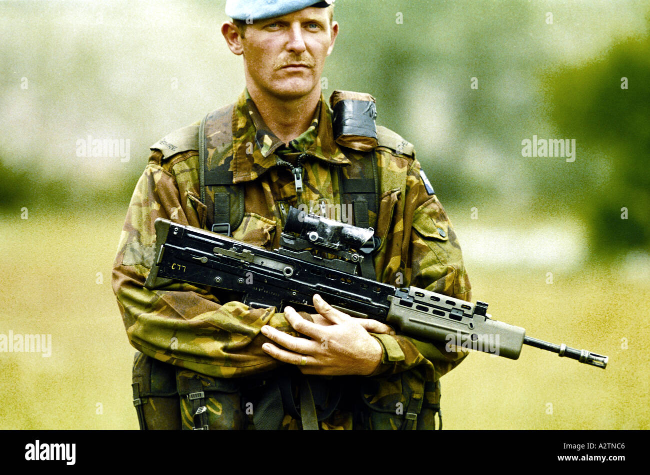 central bosnia june 1995 british soldier during training Stock Photo