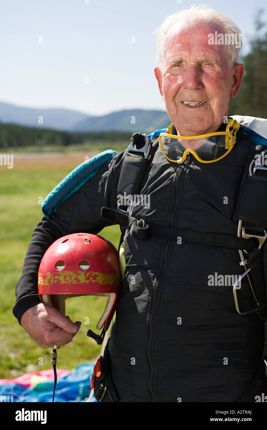 Senior adult parachutist Stock Photo Alamy
