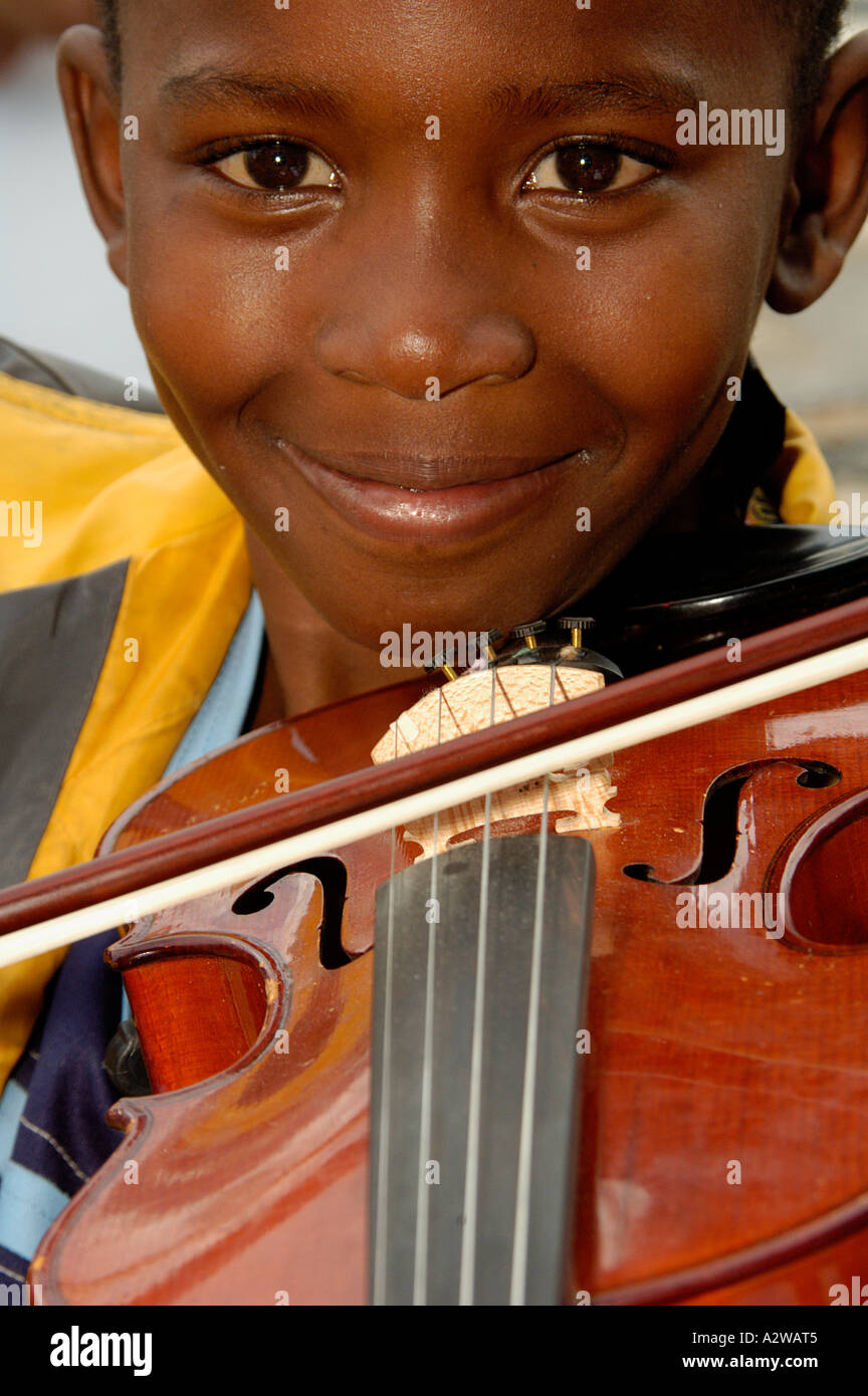 Violin africa hires stock photography and images Alamy
