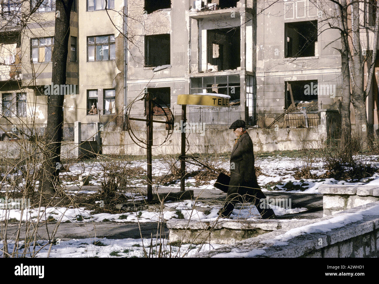 shell damaged housing sarajevo 1994 Stock Photo
