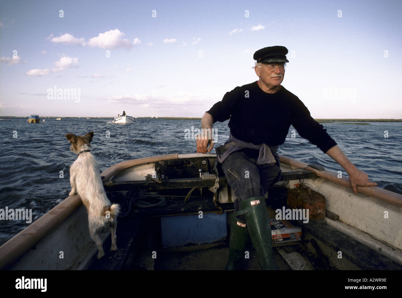 oyster fishing in norfolk marston marshes Stock Photo Alamy