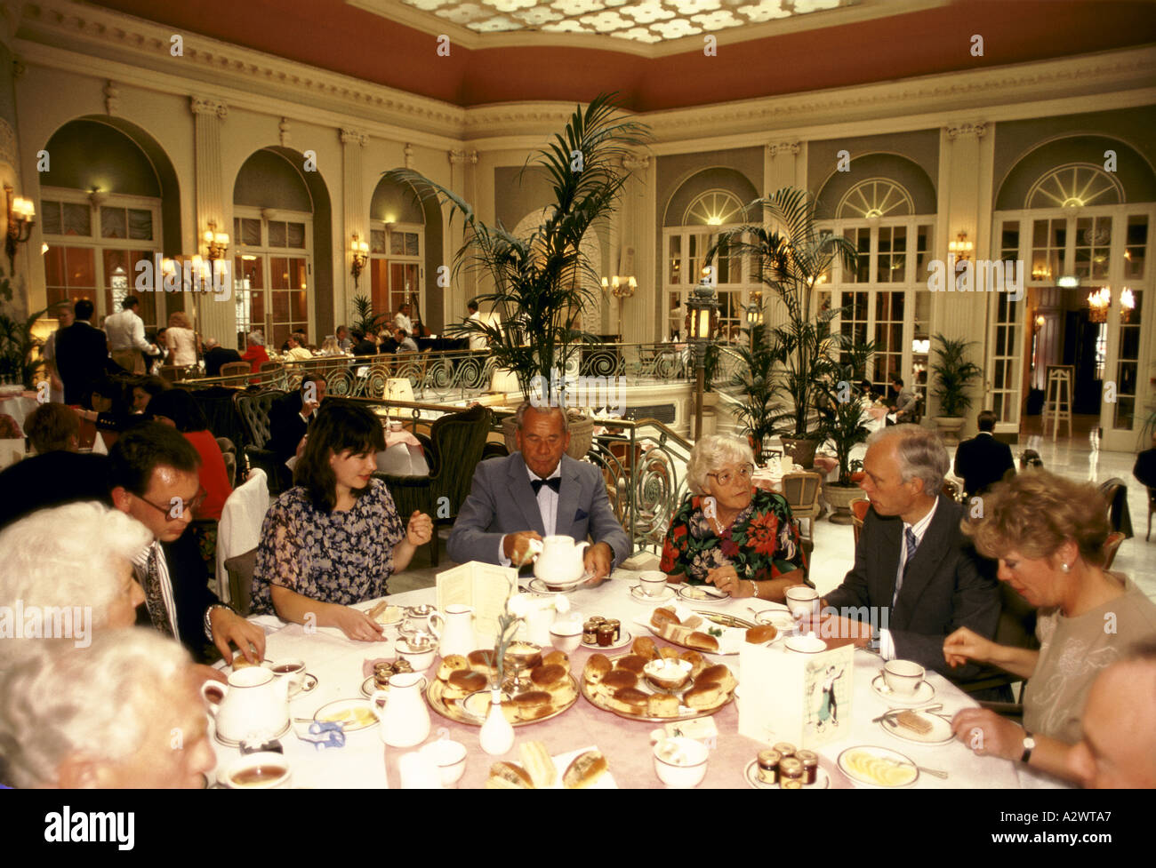 Tea dance hires stock photography and images Alamy