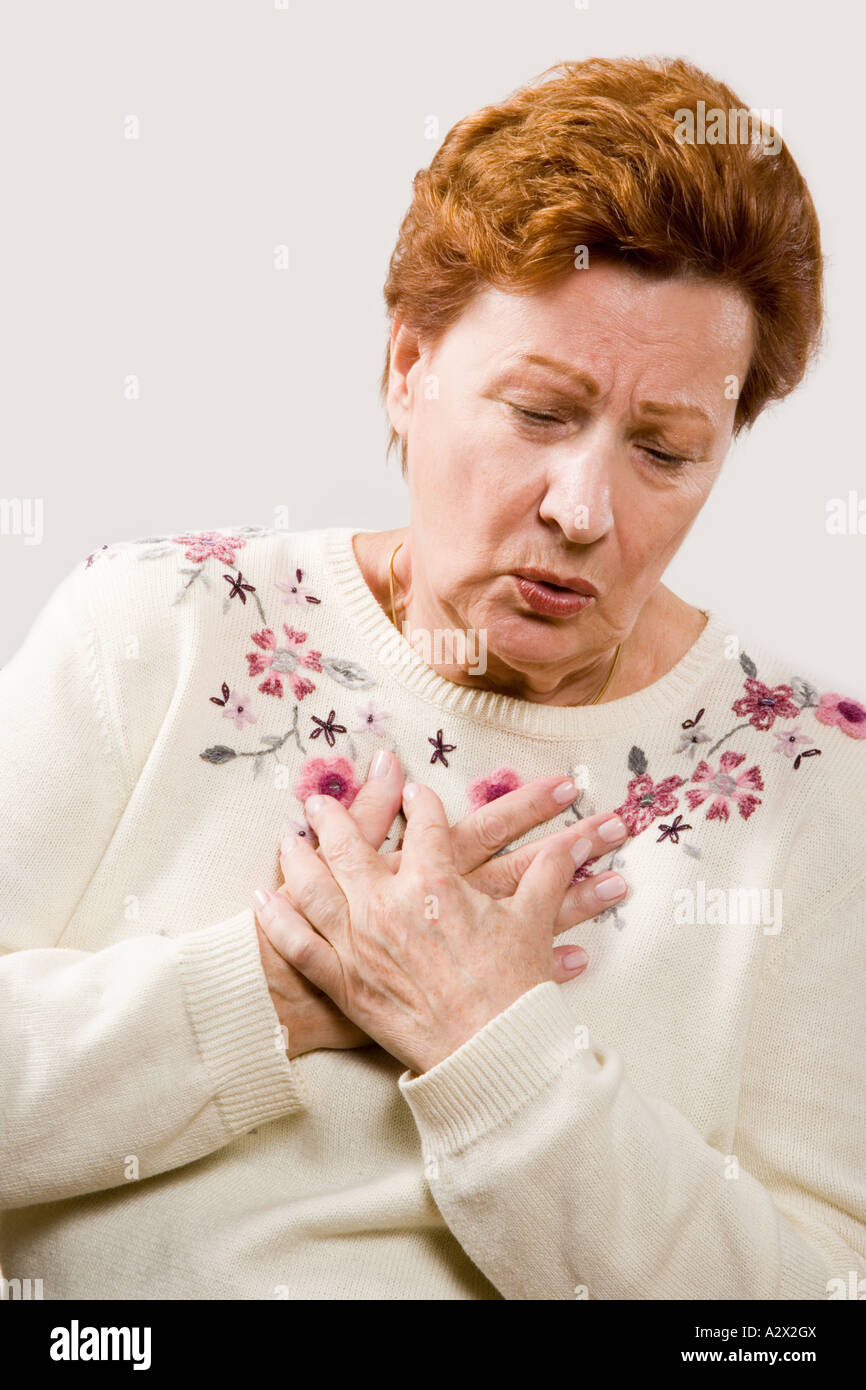 Chest pains hires stock photography and images Alamy
