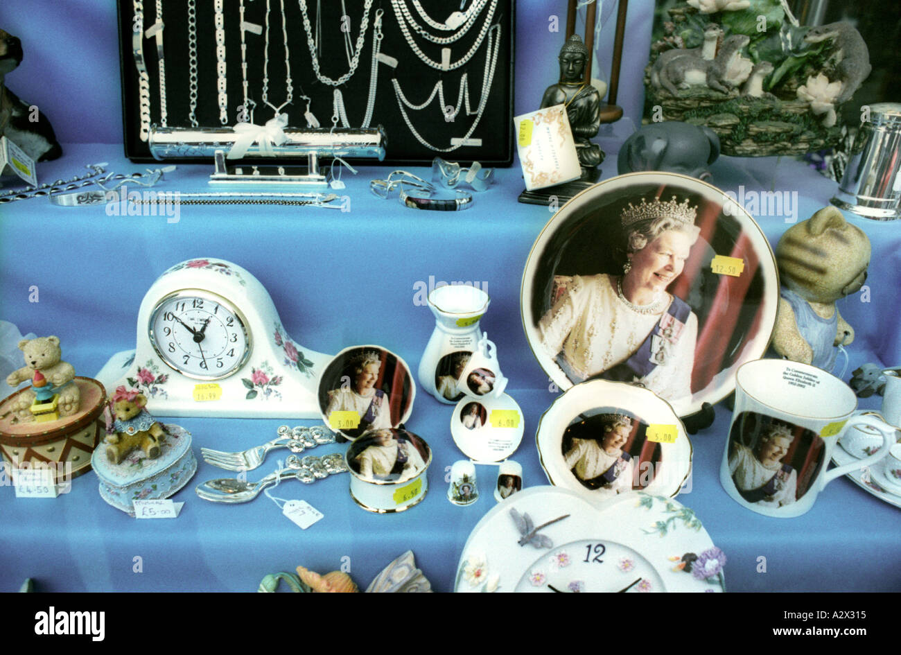 Royal memorabilia hires stock photography and images Alamy