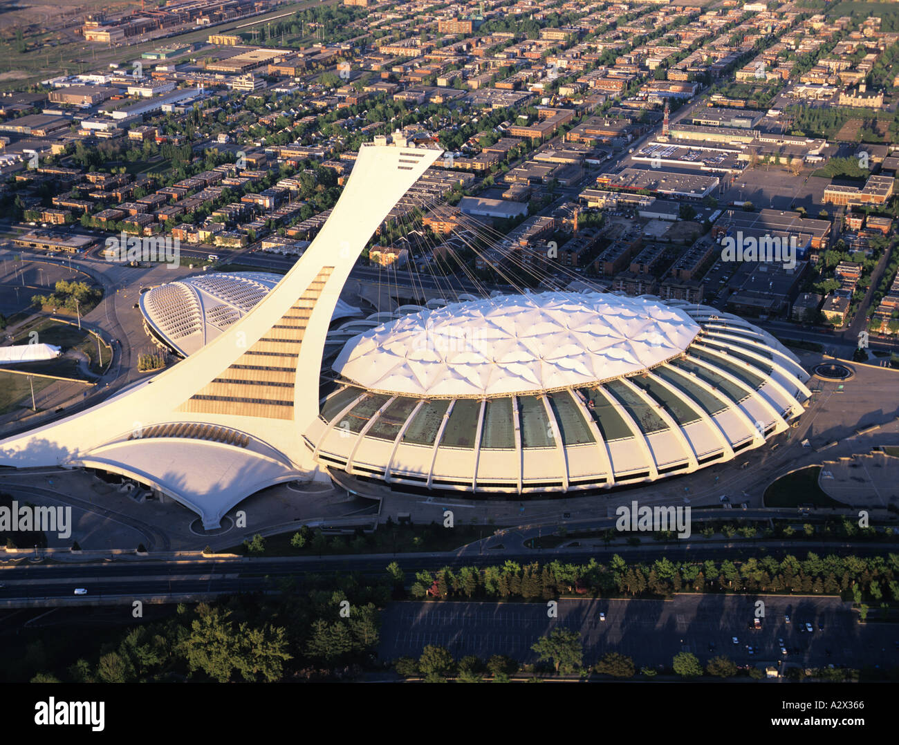 Stadium Olympic Montreal Facilities Amenities