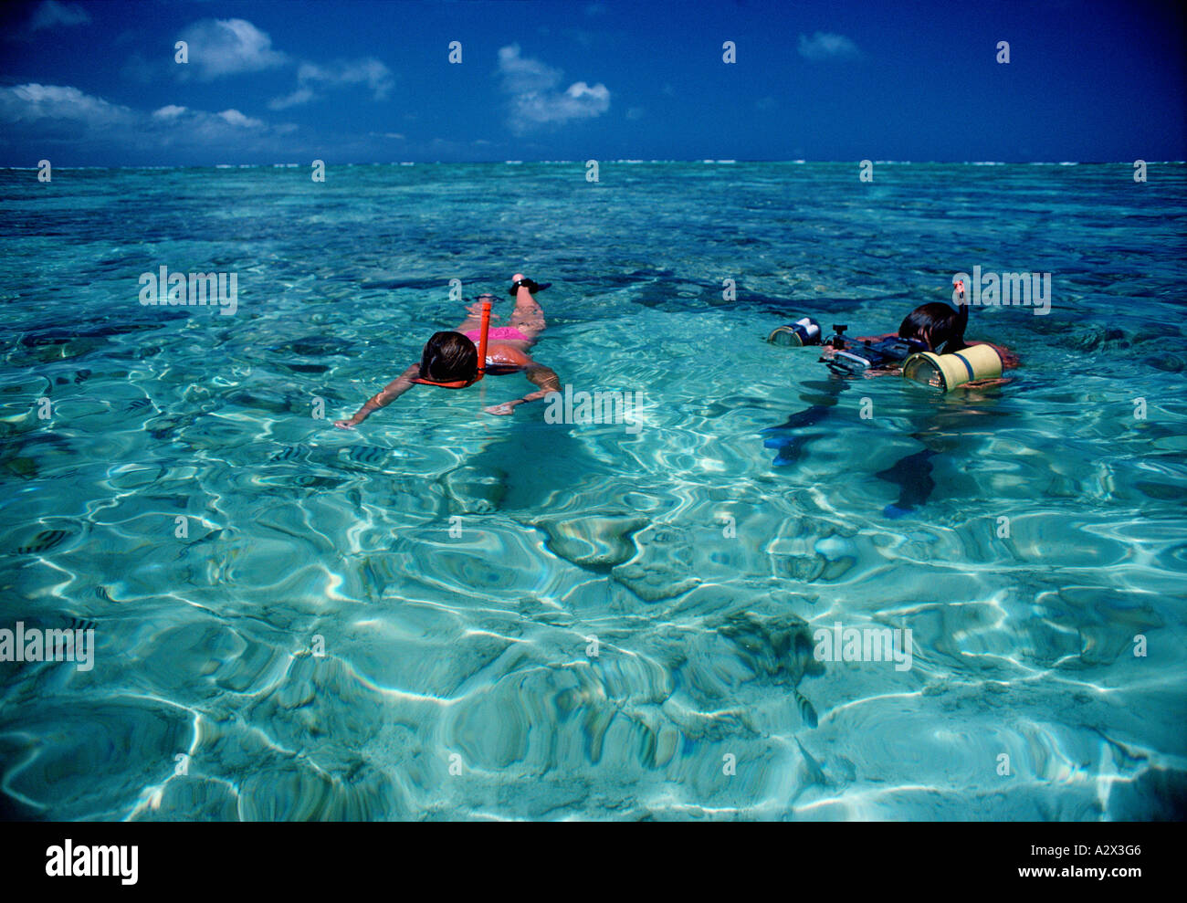 Great barrier reef couple hires stock photography and images Alamy