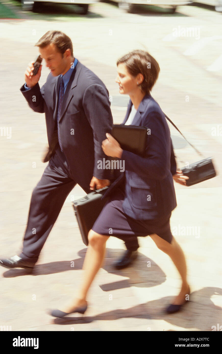 Business man walking outdoor hi-res stock photography and images - Alamy