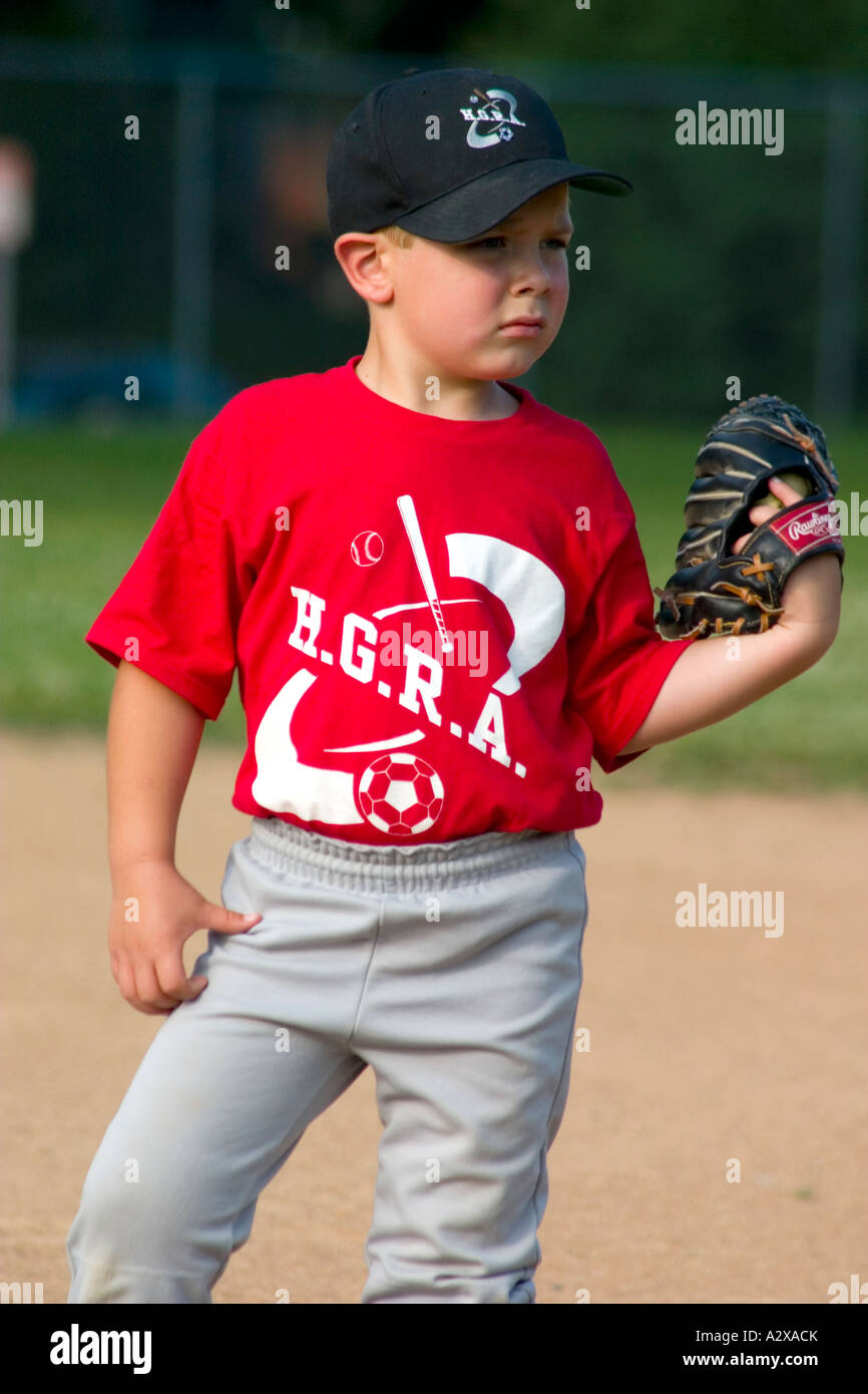 Little league baseball player age hi-res stock photography and images -  Alamy