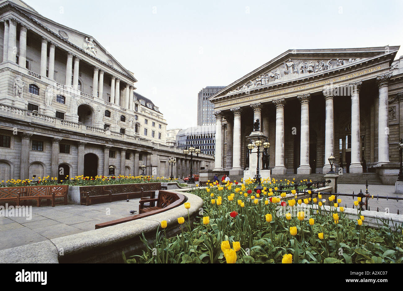 Royal bank london hi-res stock photography and images - Alamy