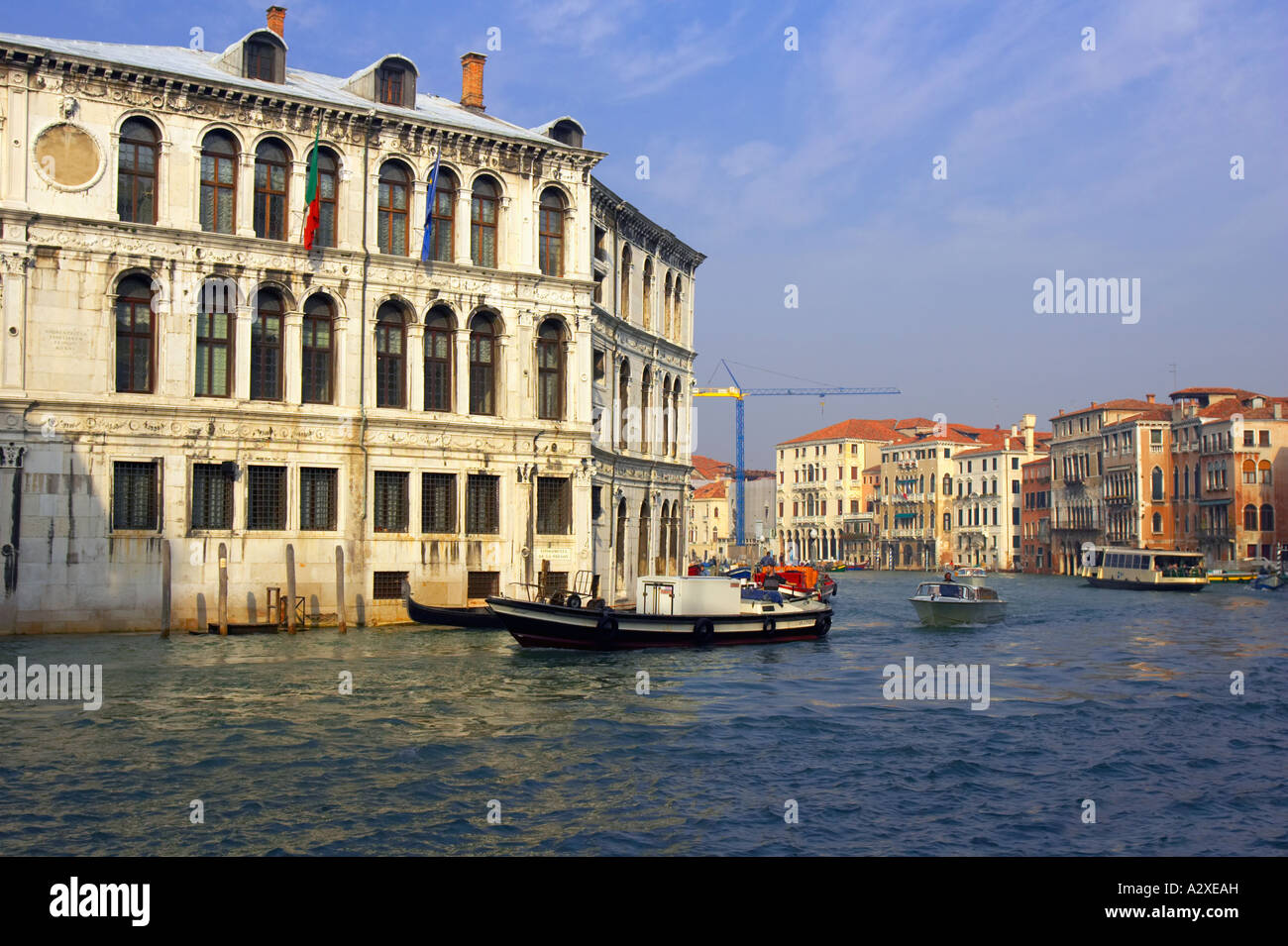 Palazzo dei camerlenghi hires stock photography and images Alamy