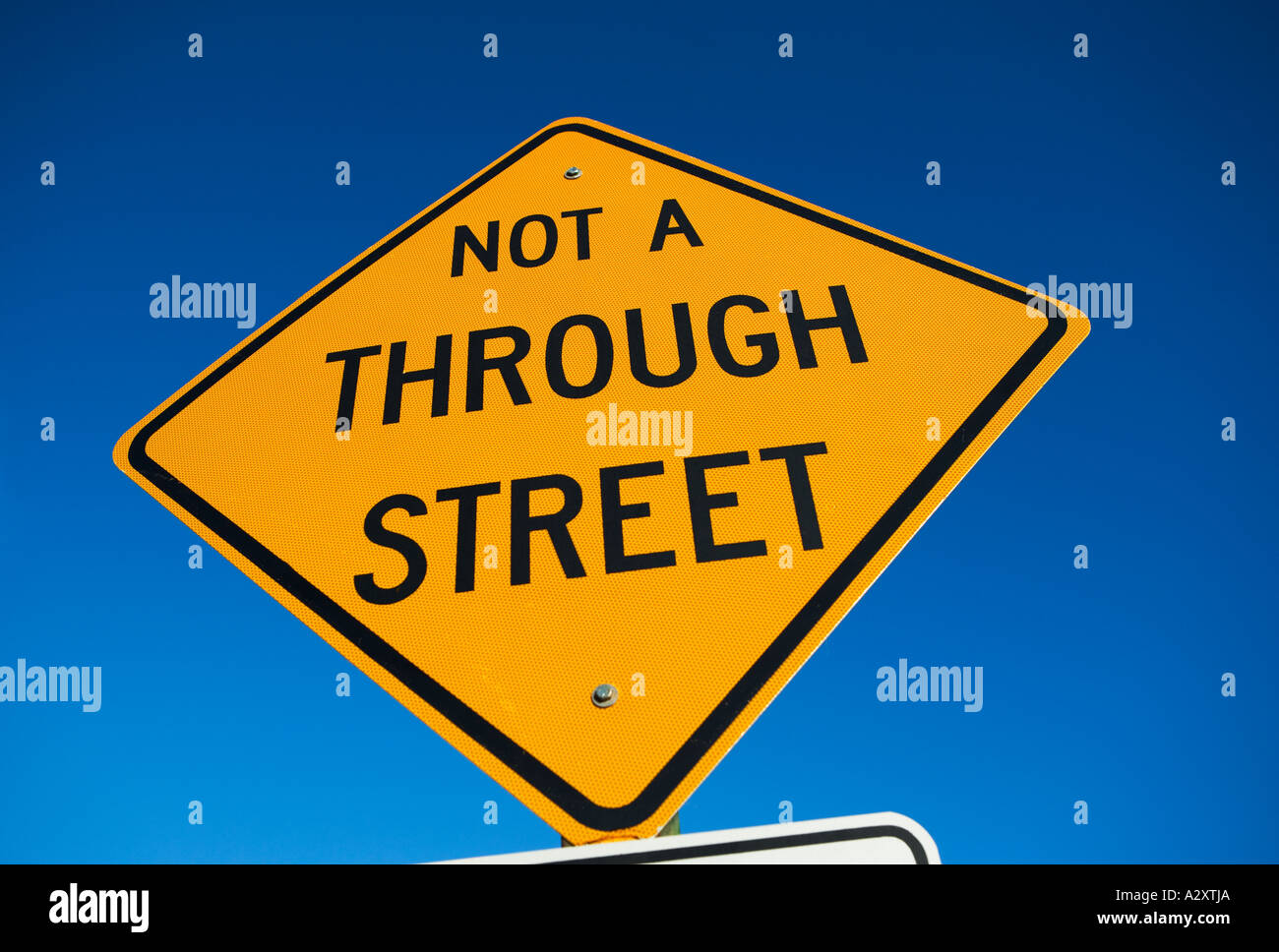 STREET SIGN, NOT A THROUGH STREET Stock Photo Alamy