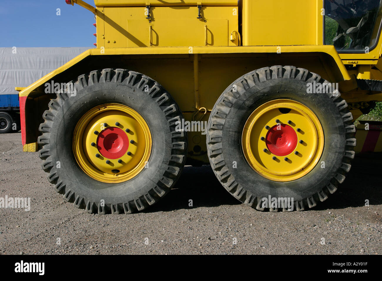 Double tyres hires stock photography and images Alamy