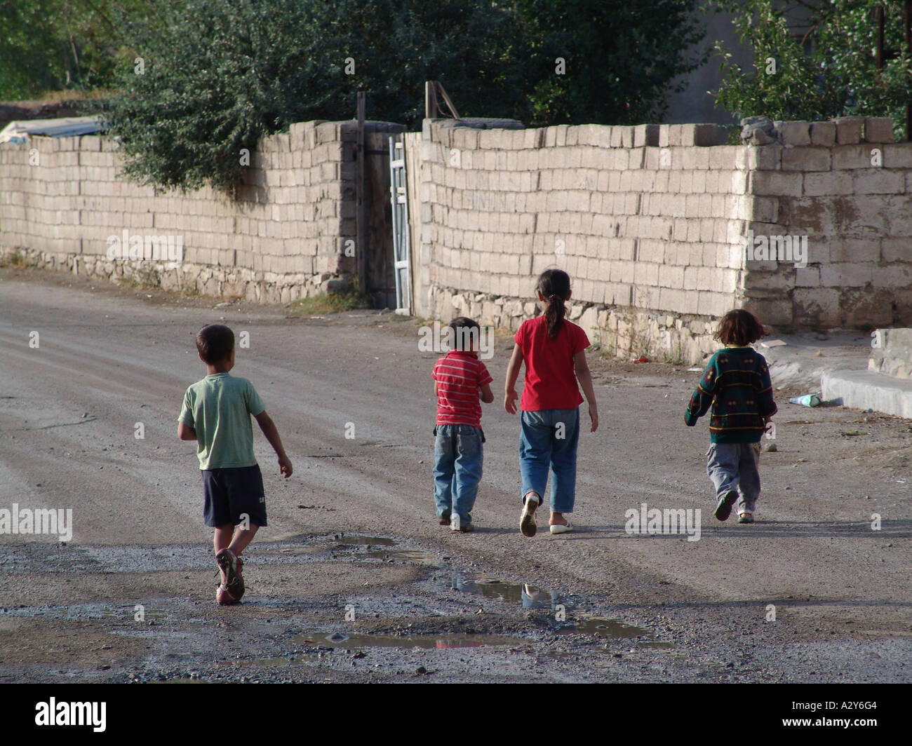 Street urban children turkey hi-res stock photography and images - Alamy