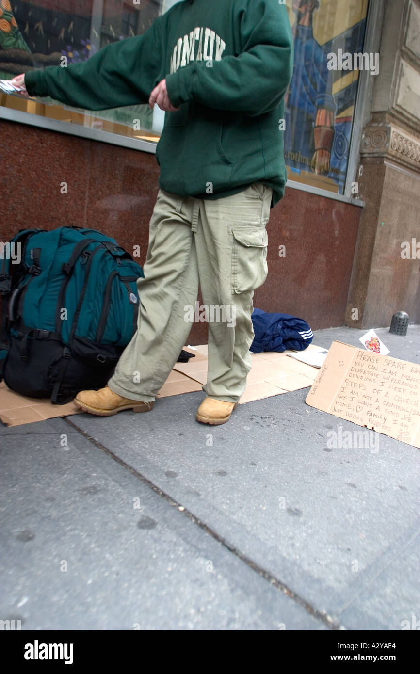 Dirty streets new york hi-res stock photography and images - Alamy