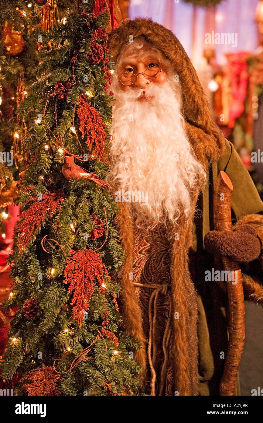 Photo of a woodsy Santa Claus Stock Photo - Alamy