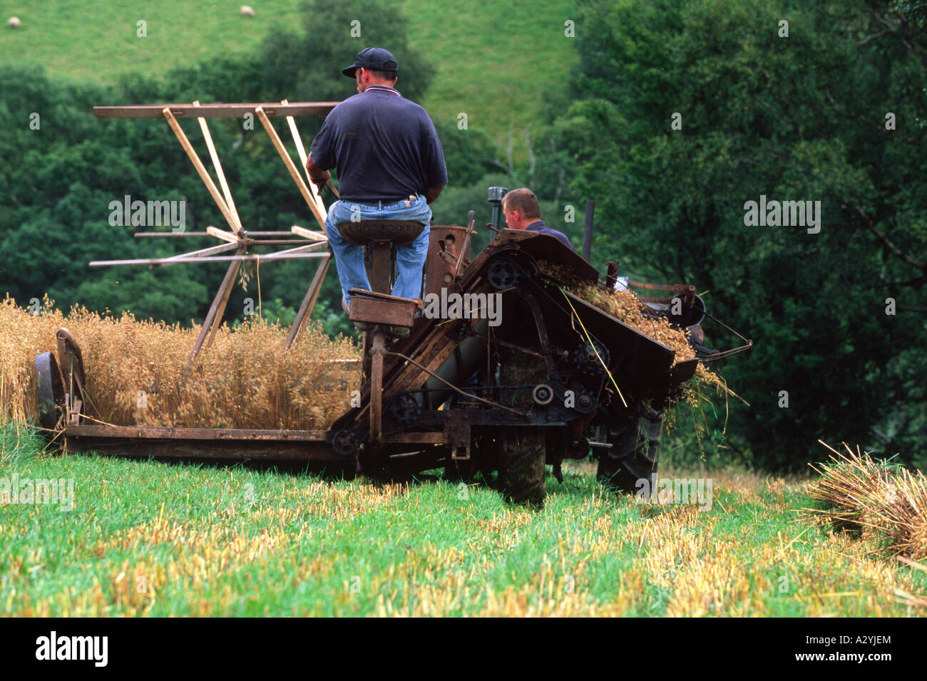 Agricultural binder hires stock photography and images Alamy