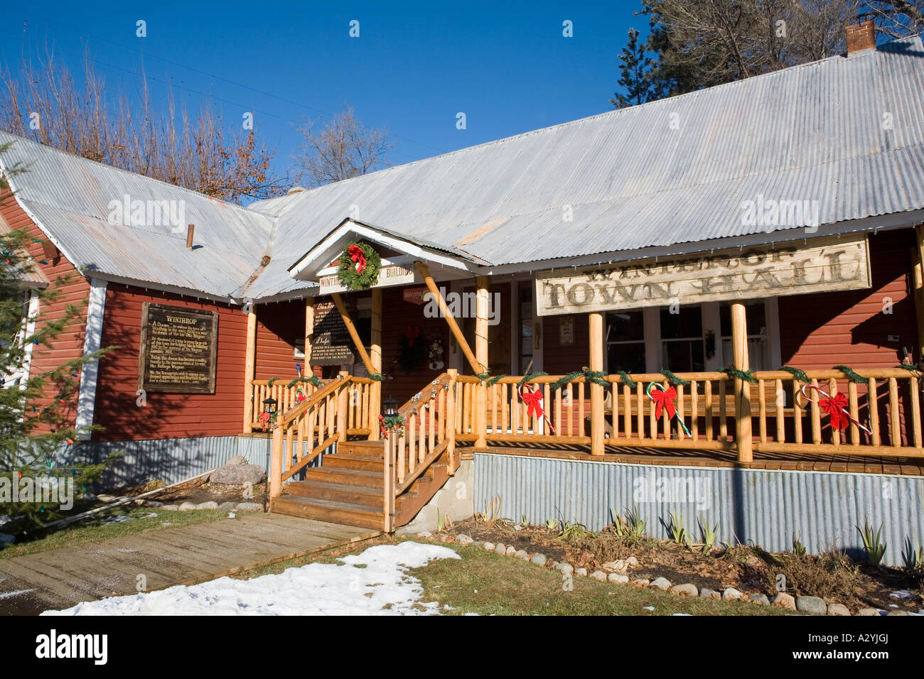 Winthrop town hall hi-res stock photography and images - Alamy