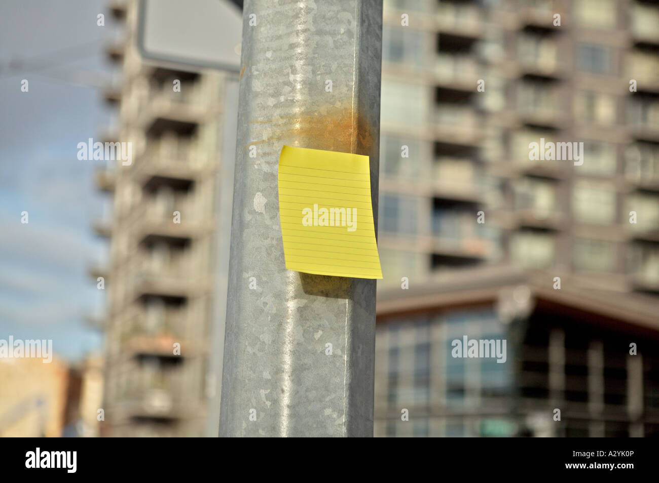 note blank sign Stock Photo - Alamy